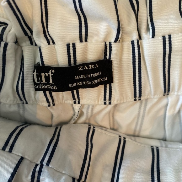 Zara stripped paperbag shorts - Picture 3 of 3